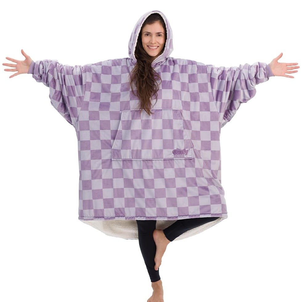 Oversized Sherpa Wearable Blanket